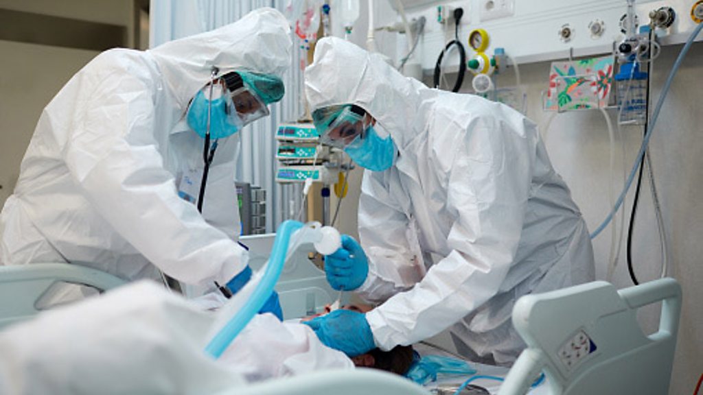 درمان کرونا با ۴ بیماری زمینهای سختتر میشود درمان کرونا با ۴ بیماری زمینهای سختتر میشود