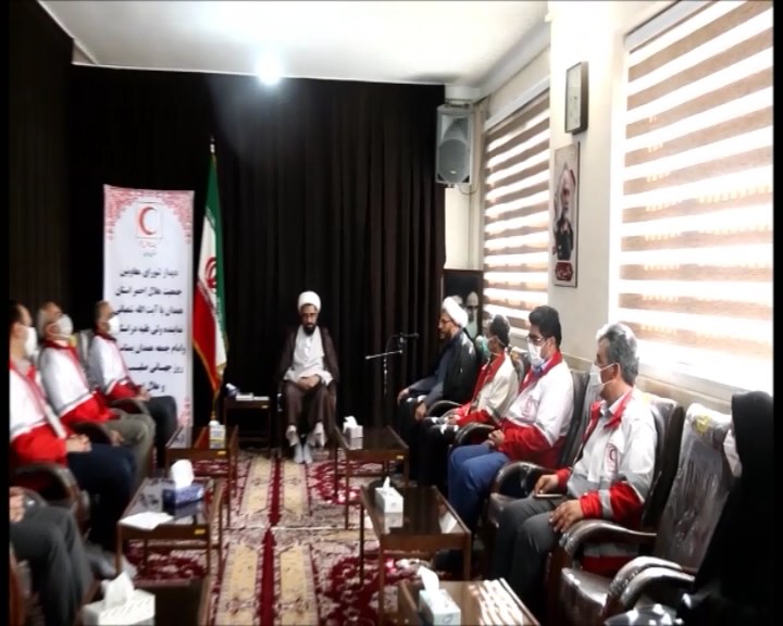 دیدار مدیران جمعیت هلال احمر استان همدان با نماینده ولی فقیه
