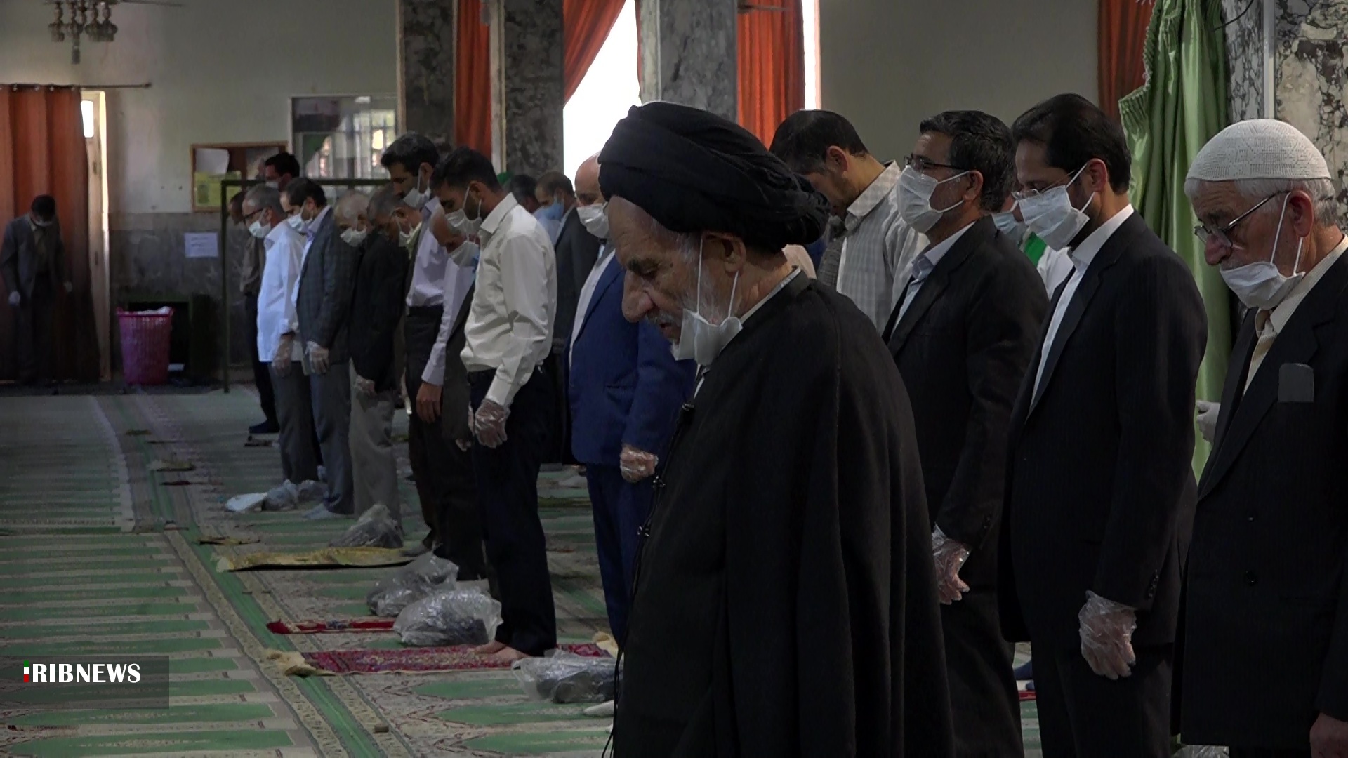 فطر، عید تقرب و بندگی است فطر، عید تقرب و بندگی است