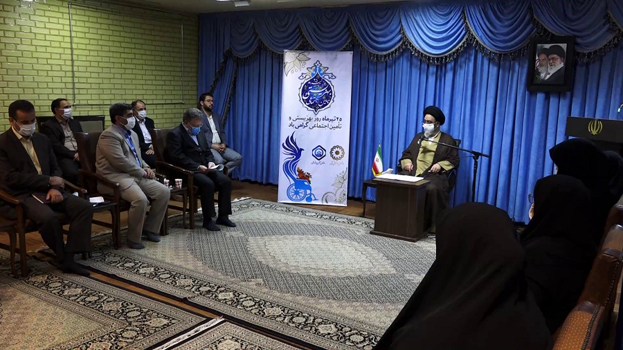 تاکید امام جمعه تبریز بر توجه به نیازمندان و محرومان