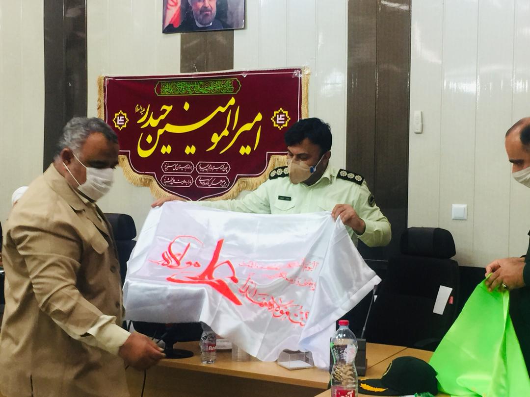 هر خانه یک بیرق یا علی