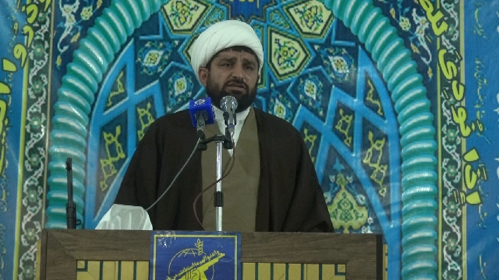 غدیر تداوم خط نبوت است