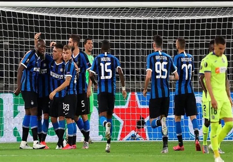 اینتر و منچستریونایتد با زحمت به نیمه نهایی رسیدند اینتر و منچستریونایتد با زحمت به نیمه نهایی رسیدند