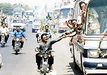 تجلیل از الماس های درخشان