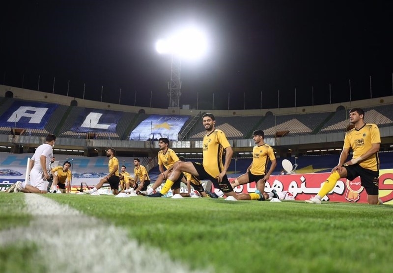 تکلیف بازیکنان قرضی سپاهان بعد از انتخاب سرمربی