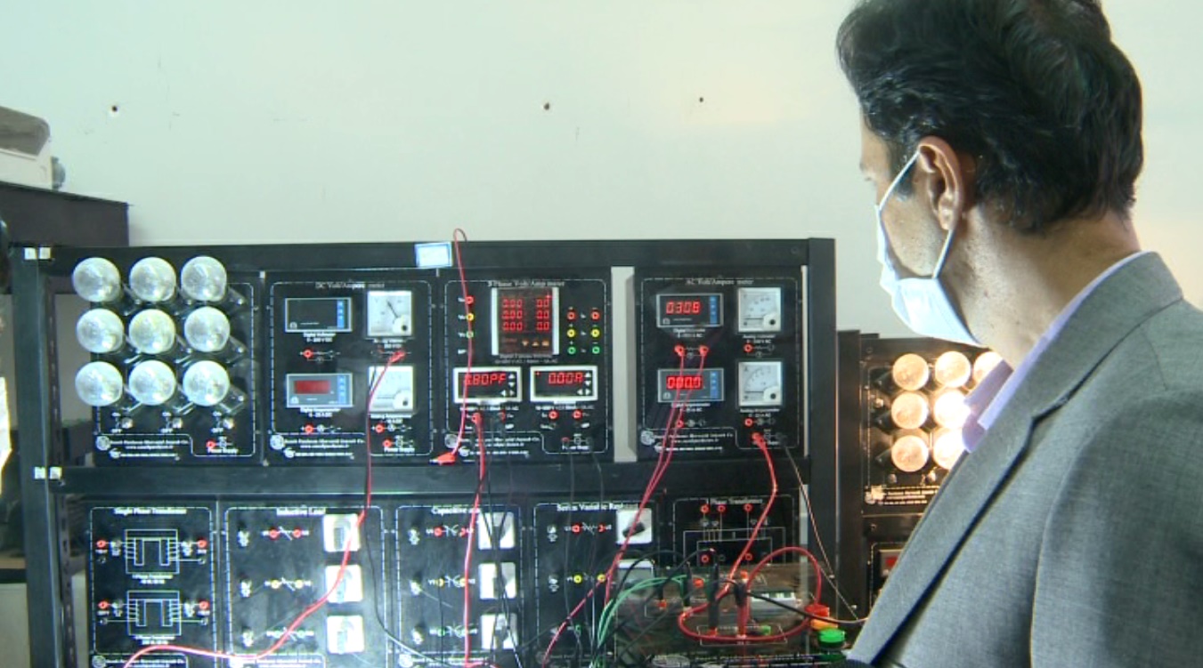 ساخت مدار روشنایی بهبود یافته مصرف برق در دانشگاه ایلام ساخت مدار روشنایی بهبود یافته مصرف برق در دانشگاه ایلام