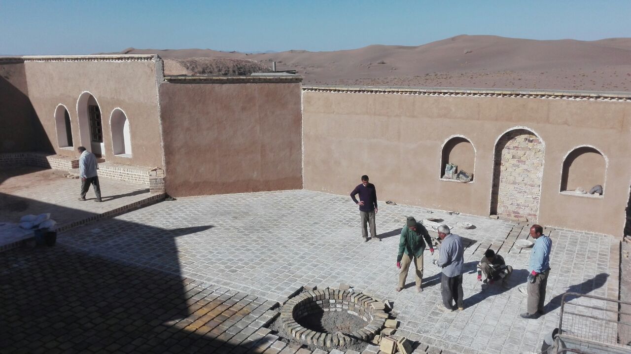 ساخت سه اقامتگاه بوم گردی جدید در کویر سه قلعه