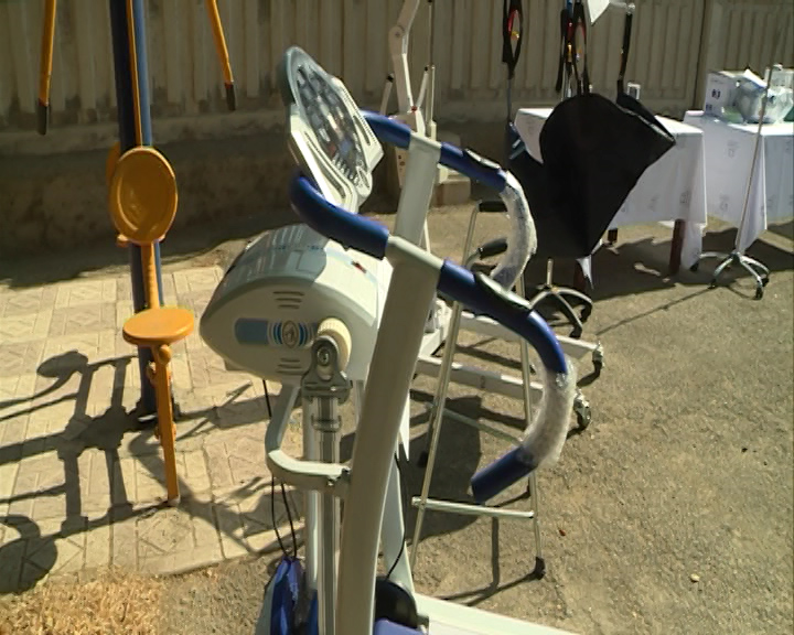 رونمایی از تجهیزات اهدایی خیرین به بیمارستان ایت الله خوانساری رونمایی از تجهیزات اهدایی خیرین به بیمارستان ایت الله خوانساری