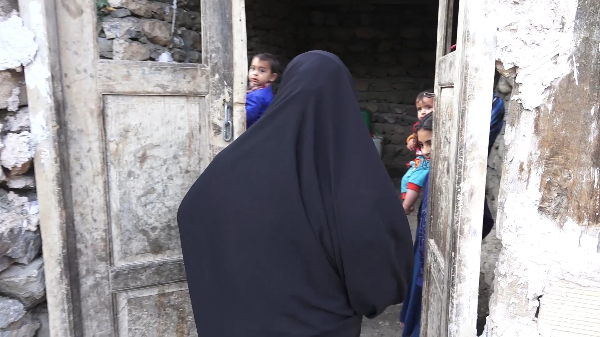 پول تمام ؛خانه ها  نیمه تمام