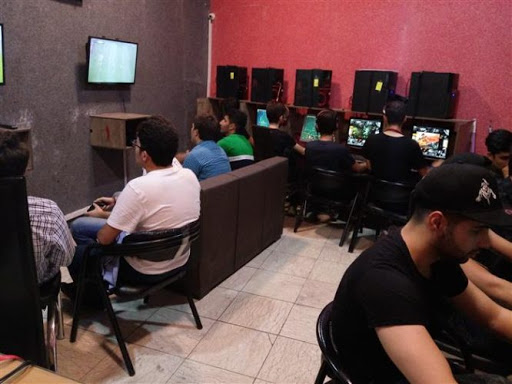 مسئولیت پذیر باشیم