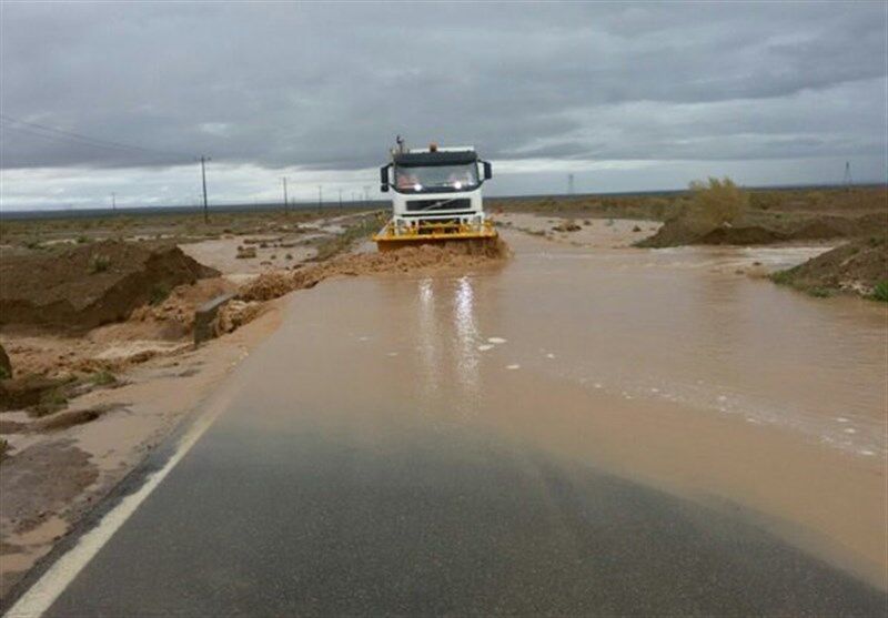 پاکسازی محورهای روستایی بامدژ اهواز