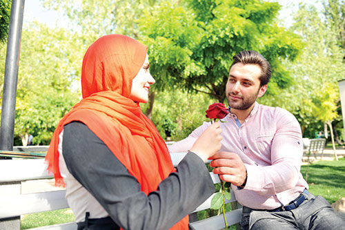 ۹ نشانه اهمیت همسرتان به شما