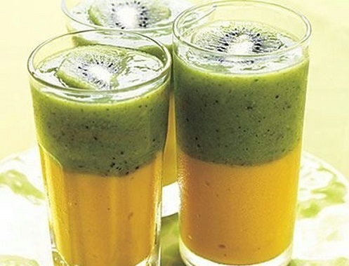 ۷ اسموتی خنک و خوشمزه بهاری