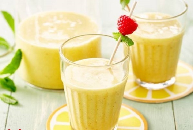 ۷ اسموتی خنک و خوشمزه بهاری