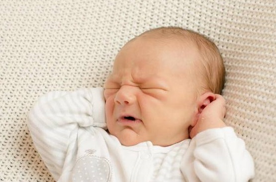 نسخه فوری درمان گوش ‌درد کودک