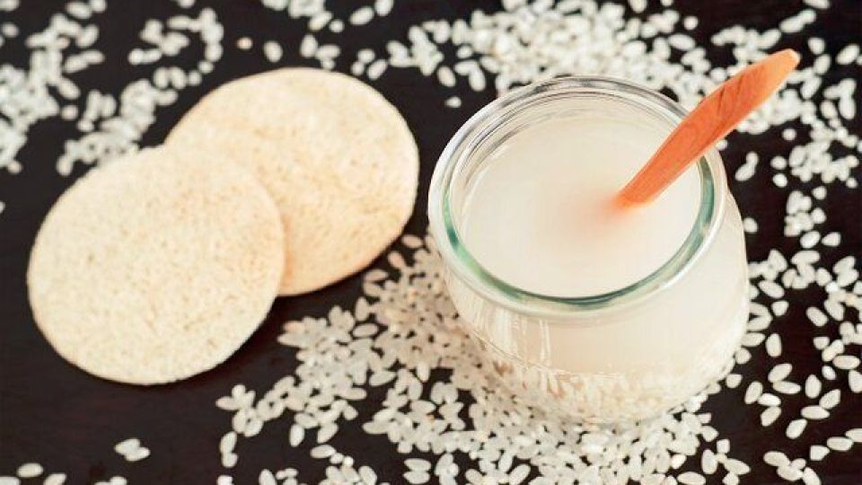 آب برنج برای پوست مفید است؟