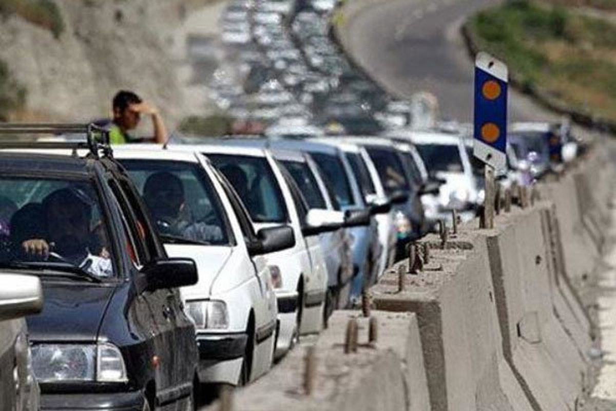 موج بازگشت مسافران نوروزی همچنان ادامه دارد