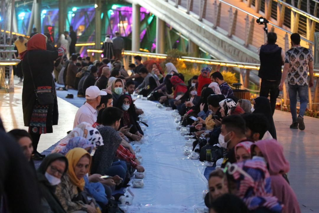 حضور پرشور مردم در ویژه برنامه «باغ رمضان» منطقه فرهنگی و گردشگری عباس آباد حضور پرشور مردم در ویژه برنامه «باغ رمضان» منطقه فرهنگی و گردشگری عباس آباد