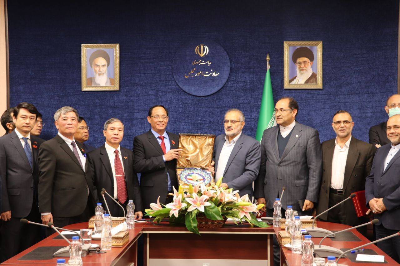 ضرورت توسعه و تحکیم همه جانبه روابط تهران و هانوی