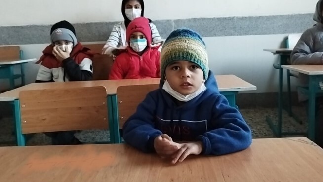 دانش آموزان روستای امان قره‌جه را با اطمینان گرم کنید