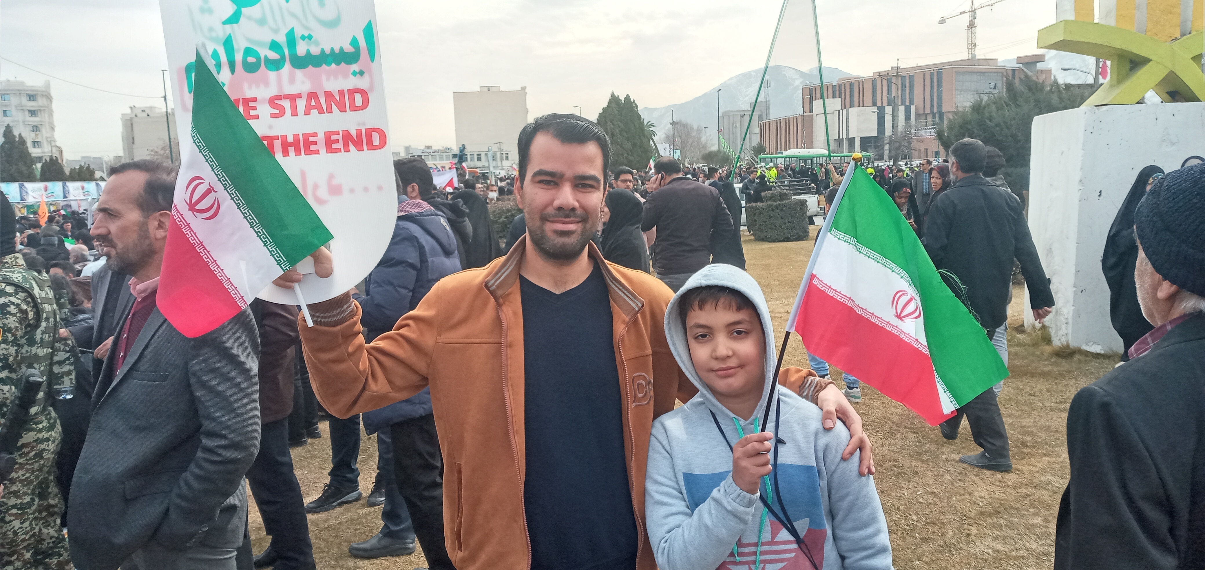 تصاویر ارسالی شهروند خبرنگاران از فجر چهل و پنجم (۲)