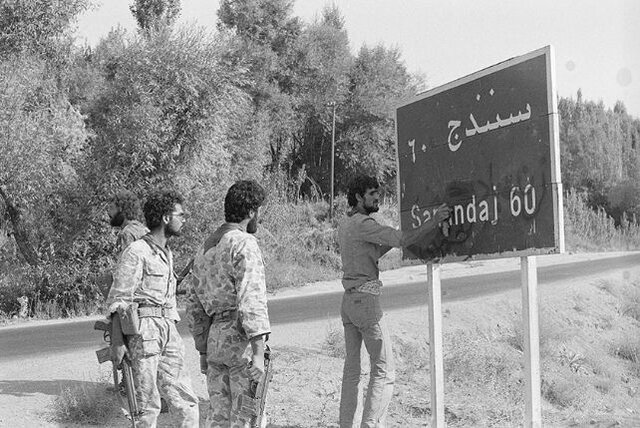 اولین زنی که دوربینش را رو به جنگ گرفت! اولین زنی که دوربینش را رو به جنگ گرفت!