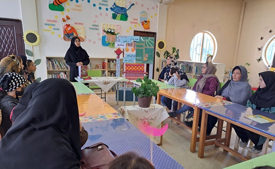 به مناسبت هفته ملی کودک قصه‌گویان کانون اردبیل گرد هم آمدند