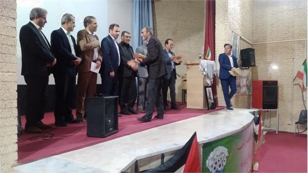 اولین همایش شعر قاراقان سوزلری