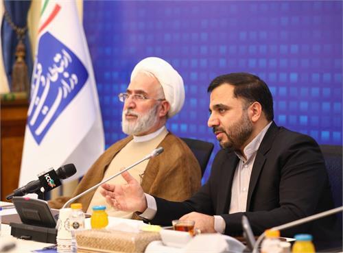 پیشرفت شبکه ملی اطلاعات به ۶۳ درصد رسیده است ( ویترین / منبع : مرکز روابط عمومی و اطلاع رسانی وزارت ارتباطات و فناوری اطلاعات) پیشرفت شبکه ملی اطلاعات به ۶۳ درصد رسیده است ( ویترین / منبع : مرکز روابط عمومی و اطلاع رسانی وزارت ارتباطات و فناوری اطلاعات)