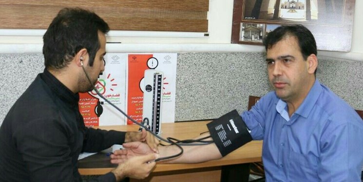 تداوم اجرای طرح غربالگری فشار و قندخون در مهاباد تداوم اجرای طرح غربالگری فشار و قندخون در مهاباد