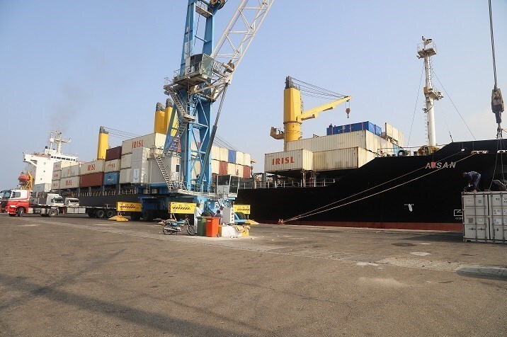 بندرچابهار،بندری باظرفیت پهلوگیری همزمان هفت کشتی حامل کالای اساسی بندرچابهار،بندری باظرفیت پهلوگیری همزمان هفت کشتی حامل کالای اساسی