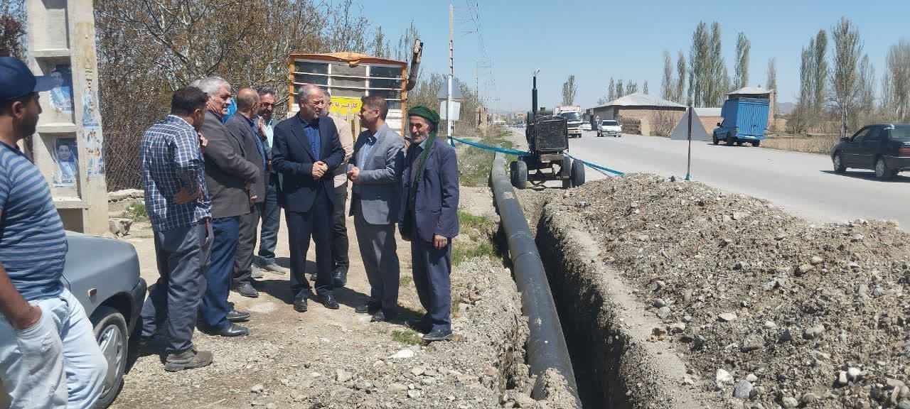 بهره مندی اهالی روستای هفتوان سلماس از آب سالم و بهداشتی بهره مندی اهالی روستای هفتوان سلماس از آب سالم و بهداشتی