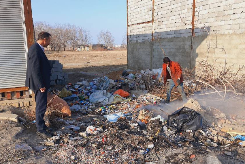 برخورد با ۲۰ مورد تخلف زباله سوزی در شهرستان ارومیه برخورد با ۲۰ مورد تخلف زباله سوزی در شهرستان ارومیه