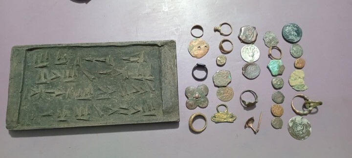 دستگیری قاچاقچیان اشیای تاریخی در ارومیه دستگیری قاچاقچیان اشیای تاریخی در ارومیه