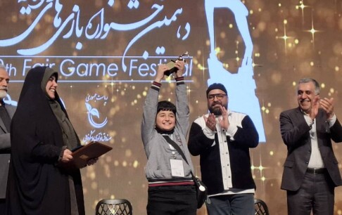 «از طرف ایوا» بهترین بازی دهمین جشنواره بازیهای رایانهای فجر شد «از طرف ایوا» بهترین بازی دهمین جشنواره بازیهای رایانهای فجر شد