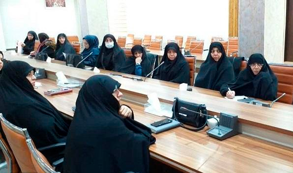 مشارکت پرشور بانوان در برنامههای دههفجردر ارومیه مشارکت پرشور بانوان در برنامههای دههفجردر ارومیه