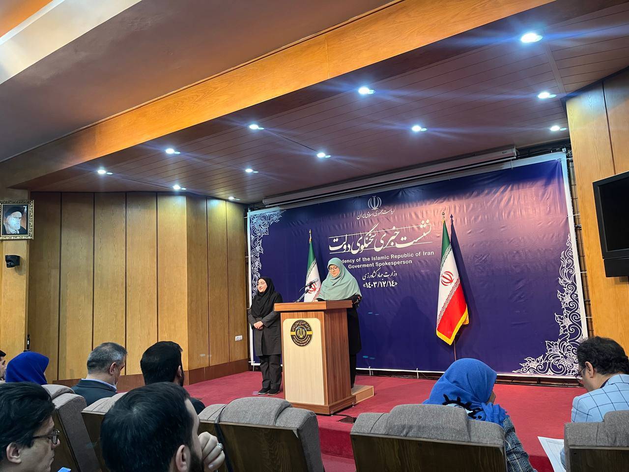 استیضاح یک فرد ما را از وفاق خارج نخواهد کرد استیضاح یک فرد ما را از وفاق خارج نخواهد کرد