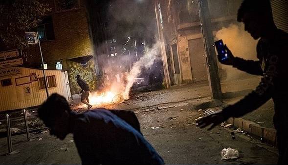 افزایش مصدومان چهارشنبه‌سوری در خوی؛ ۵۵ نفر راهی بیمارستان شدند