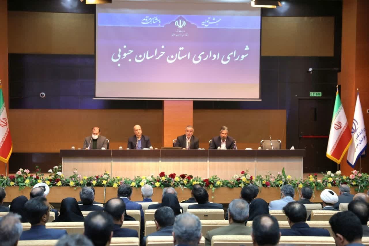 مدیران استان در وزارتخانه‌ها پیگیر جذب اعتبارات ملی شوند