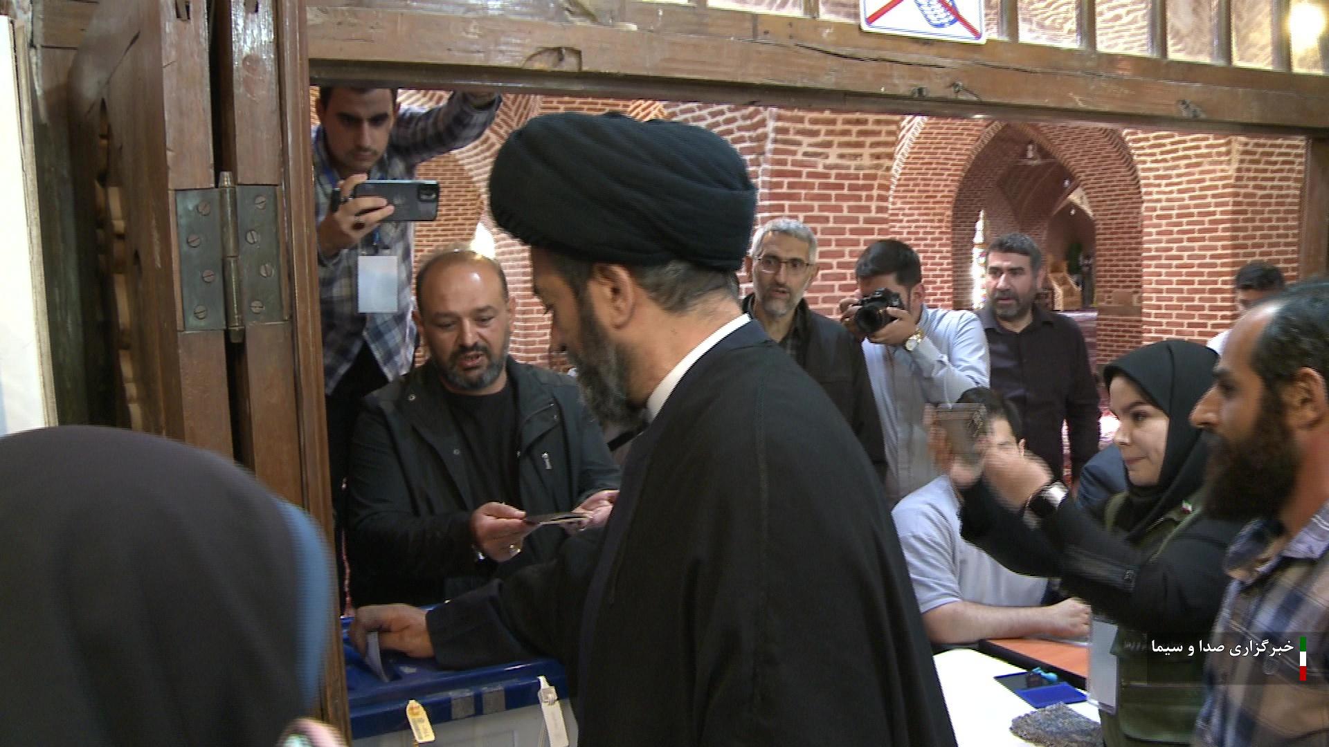 صندوق‌های رأی مملو از جمعیت اردبیلی