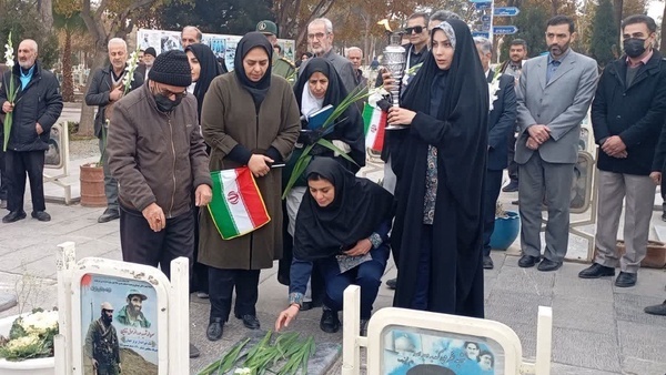 رسیدن مشعل المپیاد ورزشی بانوان کارگر کشور به اصفهان