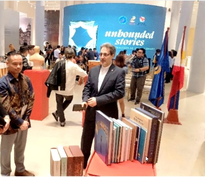 آثار ادبی ایران در نمایشگاه کتاب فیلیپین