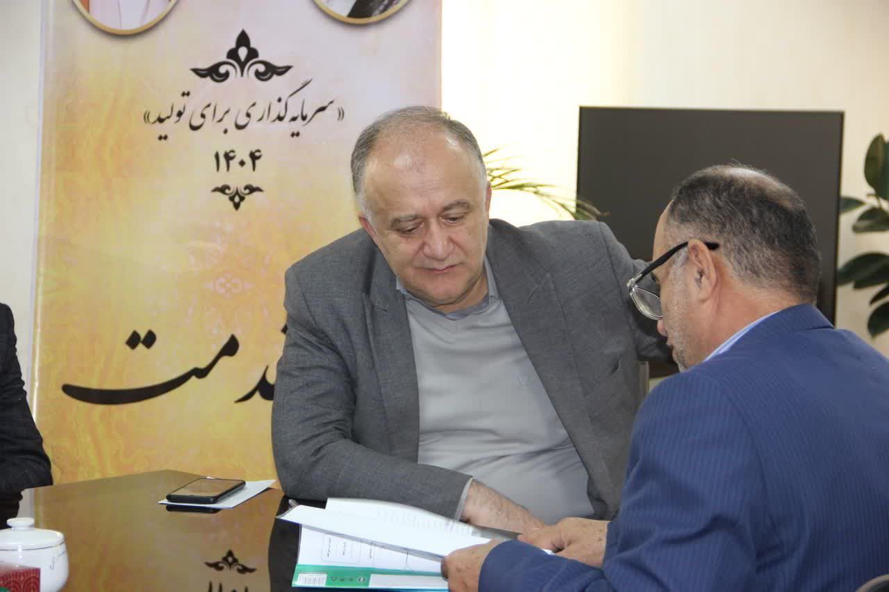 ملاقات عمومی و چهره‌به‌چهره در سه شنبه های مردمی