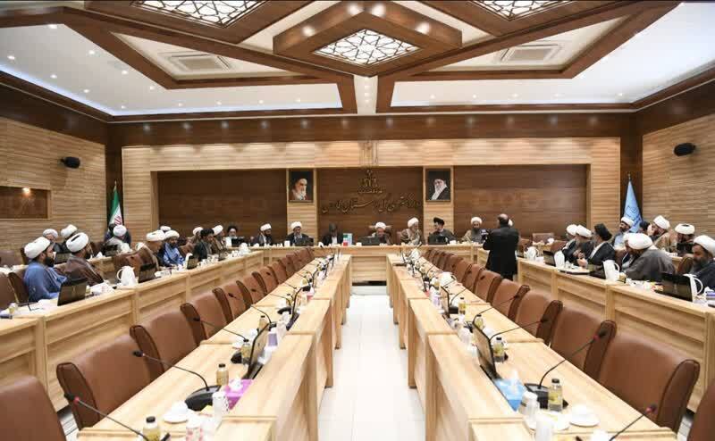 هشدار ائمه جمعه فارس به آمریکا و صهیونیسم