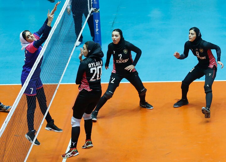 نماینده مازندران در مرحله نیمه پایانی لیگ دسته یک والیبال بانوان