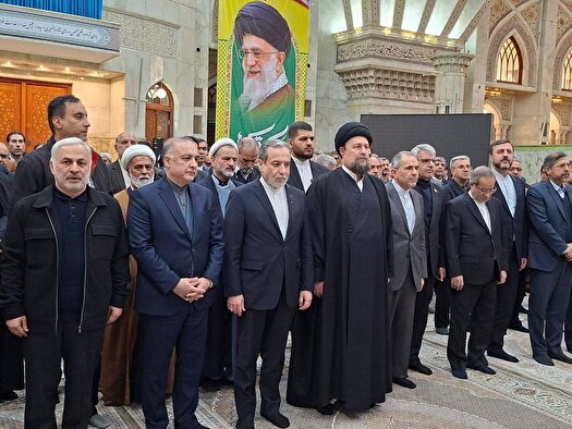 عراقچی: لزوم پرهیز از اعمال زبان زور با ملت ایران عراقچی: لزوم پرهیز از اعمال زبان زور با ملت ایران