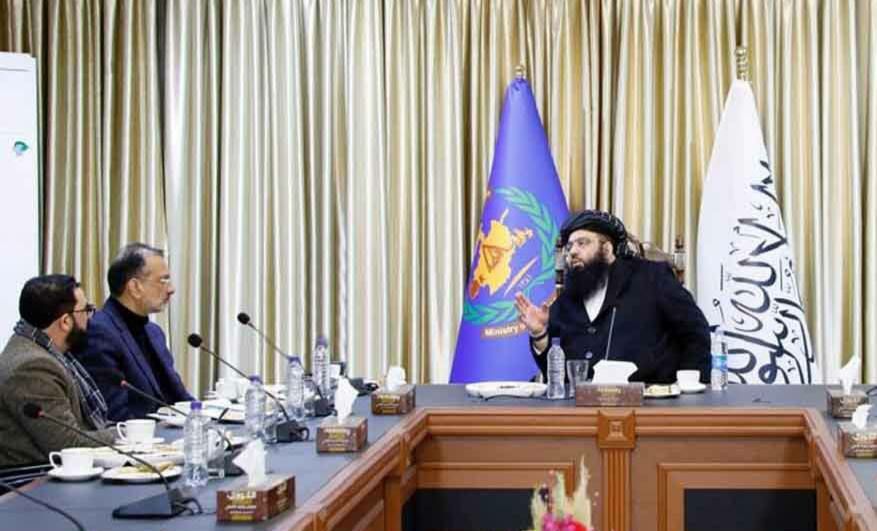 جهان نباید کمک به مهاجران افغان را به مسائل سیاسی گره بزند