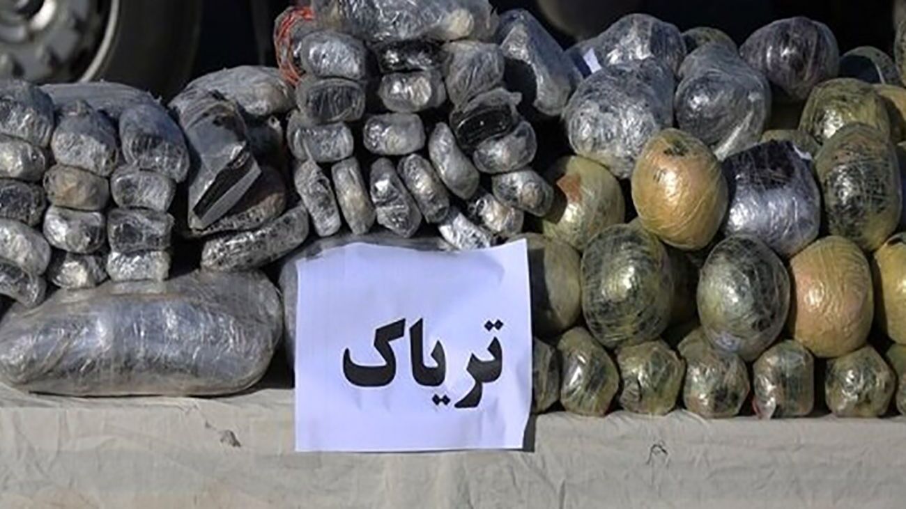 ناکامی قاچاقچی و همسرش در انتقال ۱۴۹ کیلو تریاک در فسا