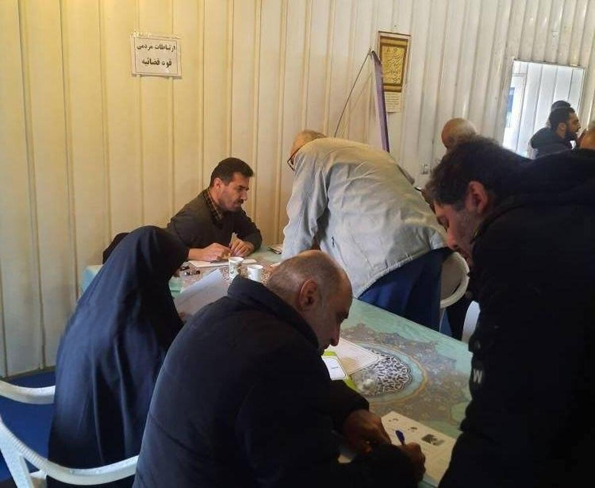 برگزار میز خدمت  قضایی در نماز جمعه تهران