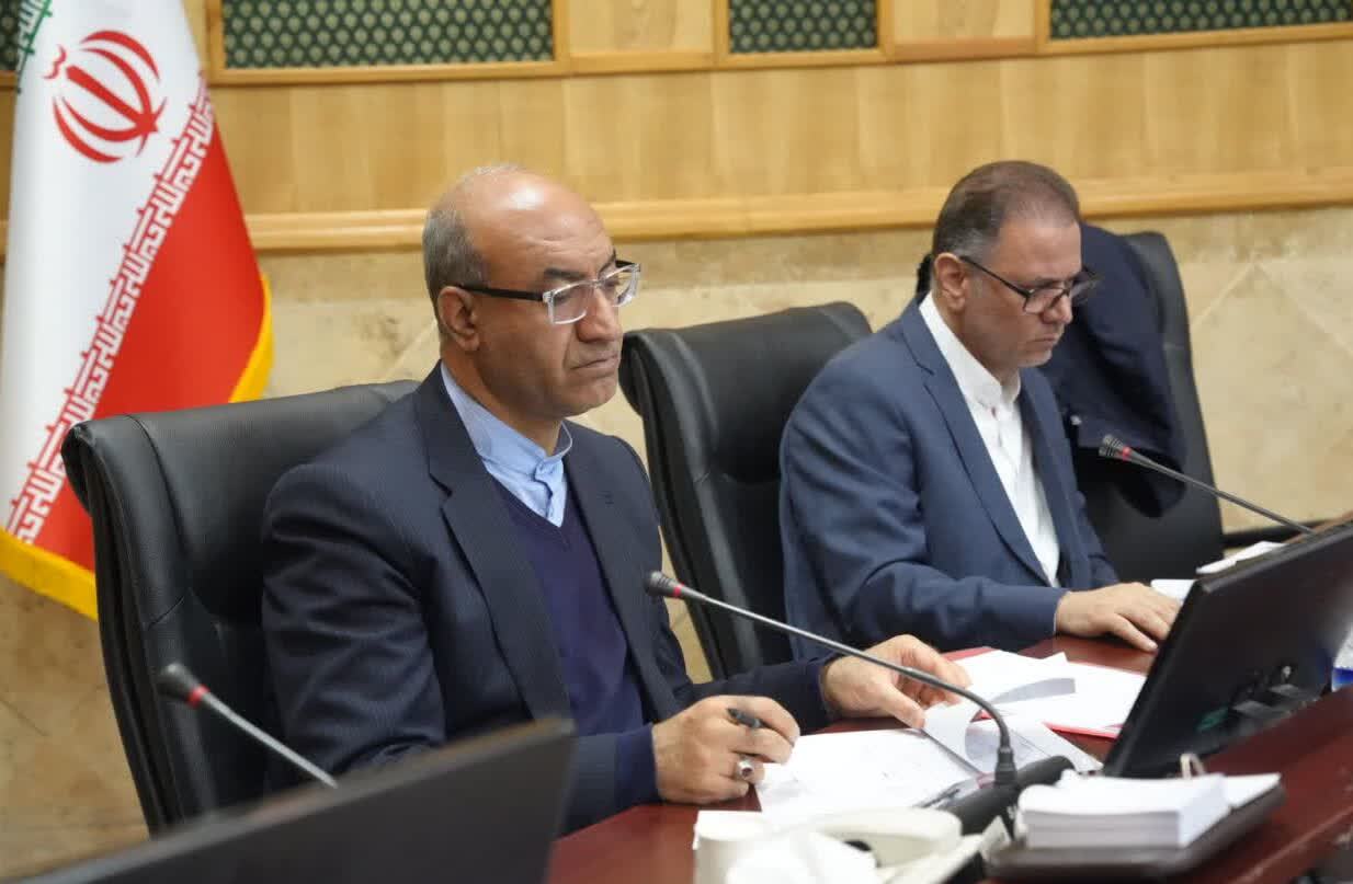 پاسخگویی شفاف مدیران، اعتماد عمومی را تقویت می‌کند